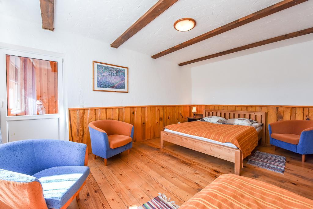 Laukdvaris Laukzeme Extérieur photo